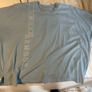 Light blue Women’s Under Armour Cap sleeve shirt